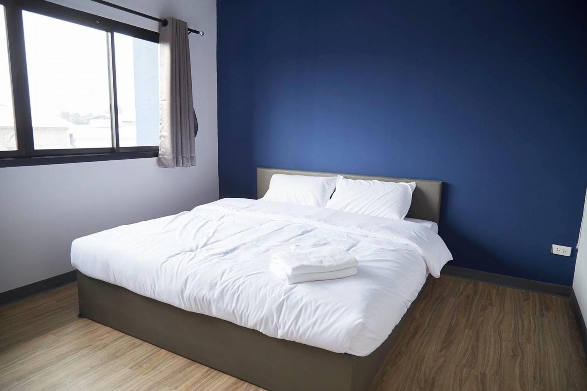 Blue26 Hotel Ban Wat Sala Daeng Luaran gambar